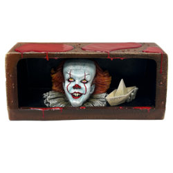 Figurine avec Led - Pennywise Drain - ça /  It